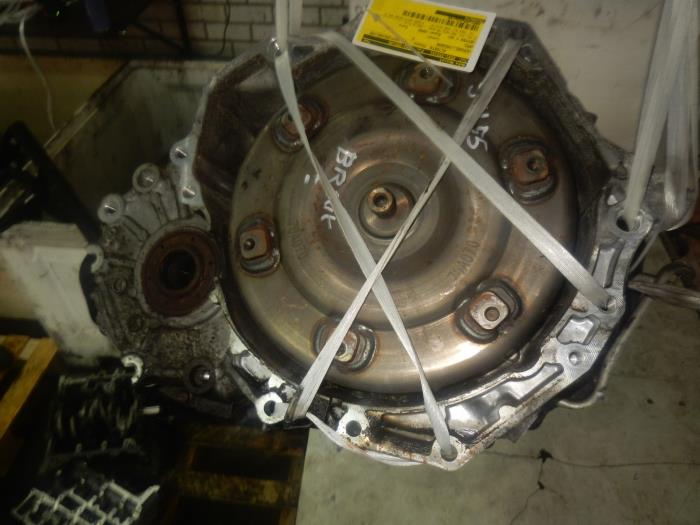 Gebrauchte Getriebe Opel Vectra II 3.0 V6 CDTI 24V Preis auf Anfrage angeboten von Wessel Parts & Service B.V.