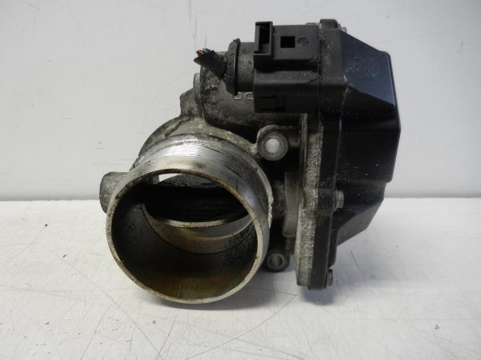 Usagé Boitier papillon Volkswagen Transporter Prix € 93,45 Règlement à la marge proposé par Wessel Parts & Service B.V.