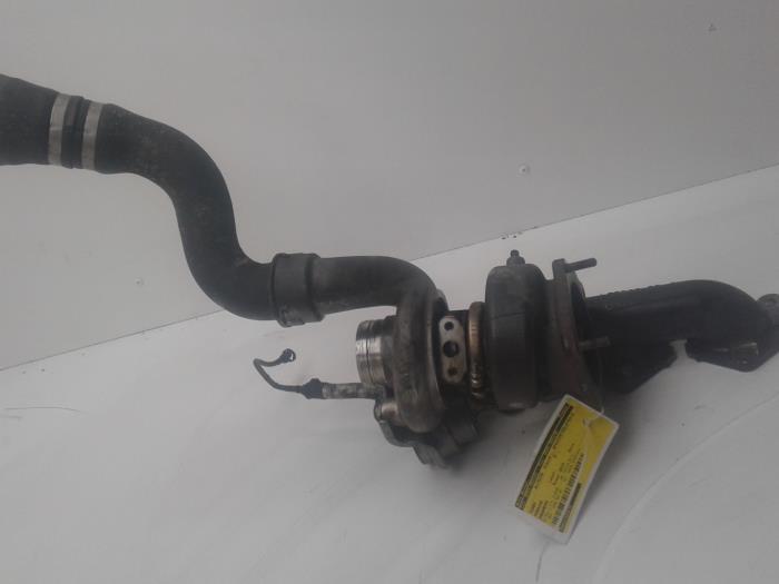 Usagé Turbo Porsche Panamera (970) 4.8 V8 32V Turbo Prix € 628,95 Règlement à la marge proposé par Wessel Parts & Service B.V.