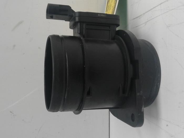 Begagnade Luftflödesmätare Volkswagen Polo V (6R) 1.4 TDI Pris € 40,95 Marginaltabell erbjuds av Wessel Parts & Service B.V.