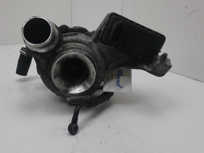 Gebrauchte Turbo BMW 1 serie (E81) 116d 16V Preis € 366,45 Margenregelung angeboten von Wessel Parts & Service B.V.