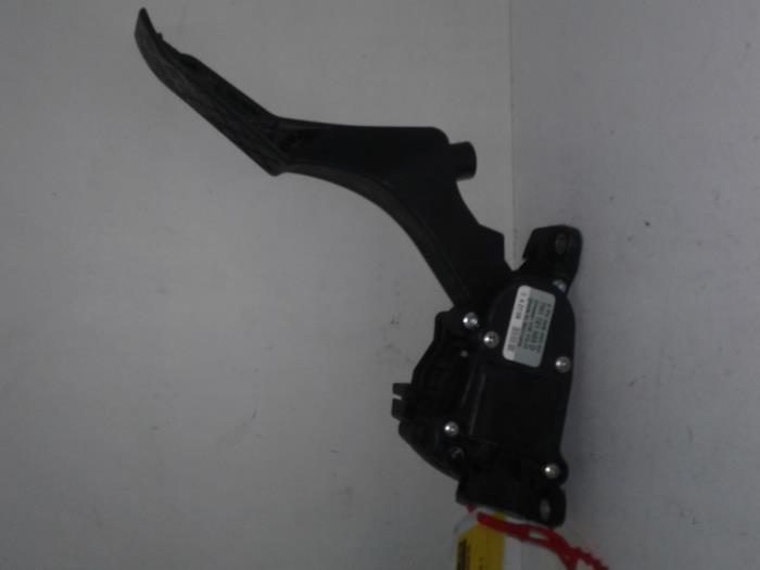Begagnade Gaspedalsensor Volkswagen Transporter/Caravelle T5 1.9 TDi Pris € 30,45 Marginaltabell erbjuds av Wessel Parts & Service B.V.