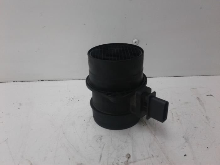 Airflow meter from a Audi A4 (B8) 2.0 TDI 16V 2008