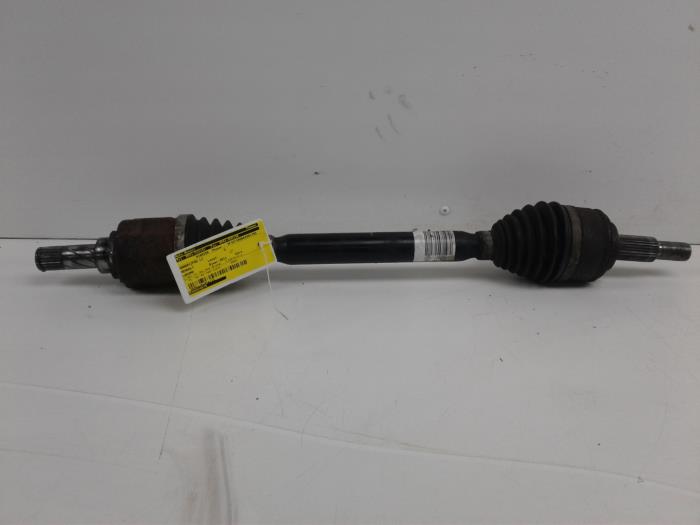 Front drive shaft, left from a Renault Laguna III Estate (KT) 1.5 dCi 110 2011