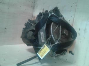 Used Gearbox Renault 25 (B29) 2.8 V6 Price on request offered by Autobedrijf G.H. Wessel B.V.