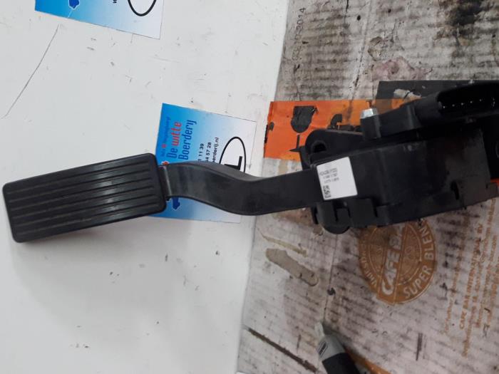 Begagnade Gaspedalsensor Kia Picanto (TA) 1.2 16V Pris € 10,00 Marginaltabell erbjuds av De Witte Boerderij AutoMotive