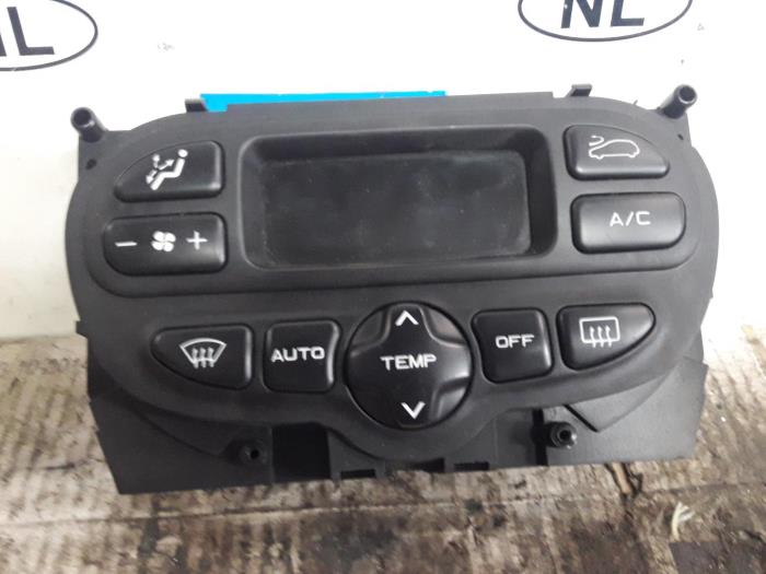 Begagnade Klimatpanel Peugeot 307 SW (3H) 1.6 16V Pris € 50,00 Marginaltabell erbjuds av De Witte Boerderij AutoMotive