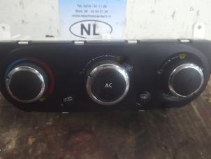 Used Heater control panel Renault Clio IV (5R) 1.5 Energy dCi 90 FAP Price € 75,00 Margin scheme offered by De Witte Boerderij B.V.