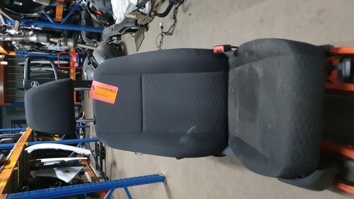 Seat, right from a Volkswagen Tiguan (5N1/2)  2012