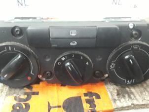 Used Heater control panel Volkswagen Caddy III (2KA,2KH,2CA,2CH) 2.0 SDI Price € 35,00 Margin scheme offered by De Witte Boerderij B.V.