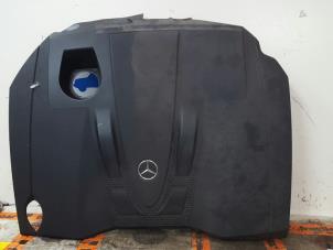 Usados Chapa protectora motor Mercedes C Estate (S204) 2.2 C-200 CDI 16V . Precio € 75,00 Norma de margen ofrecido por De Witte Boerderij B.V.