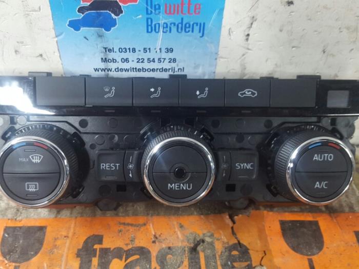 Gebrauchte Climatronic Panel Skoda Superb Combi (3V5) 1.6 TDI Preis € 125,00 Margenregelung angeboten von De Witte Boerderij AutoMotive