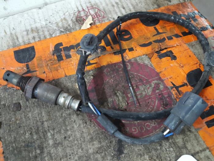 Sonde lambda Toyota Yaris (P1), 1999 / 2005 1.3 16V VVT-i, Berline avec hayon arrière, Essence, 1.298cc, 64kW (87pk), FWD, 2SZFE, 2002-04 / 2005-09, SCP12 (Occasion)