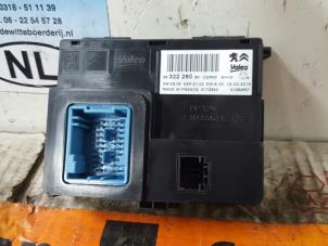 Used Glow plug relay Citroen C4 Cactus (0B/0P) Price € 75,00 Margin scheme offered by De Witte Boerderij B.V.