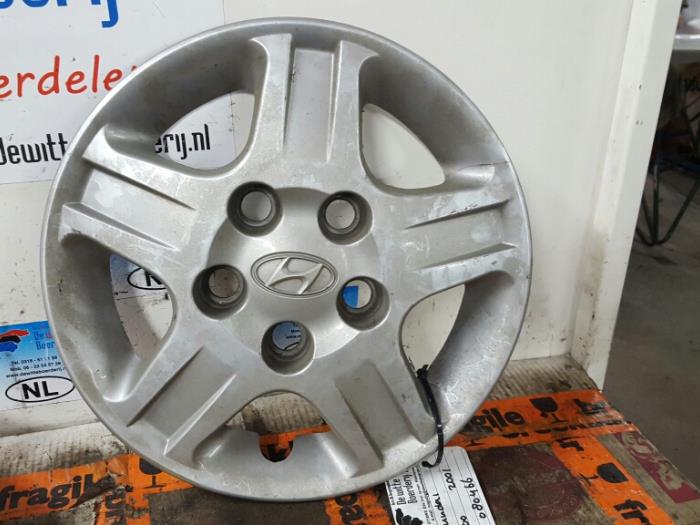 Używane Kolpak Hyundai H-1/Starex Travel 2.5 TD Cena € 10,00 Procedura marży oferowane przez De Witte Boerderij AutoMotive