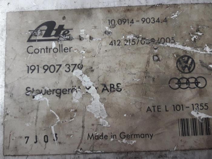 Gebrauchte ABS Steuergerät Volkswagen Golf Preis € 50,00 Margenregelung angeboten von De Witte Boerderij AutoMotive