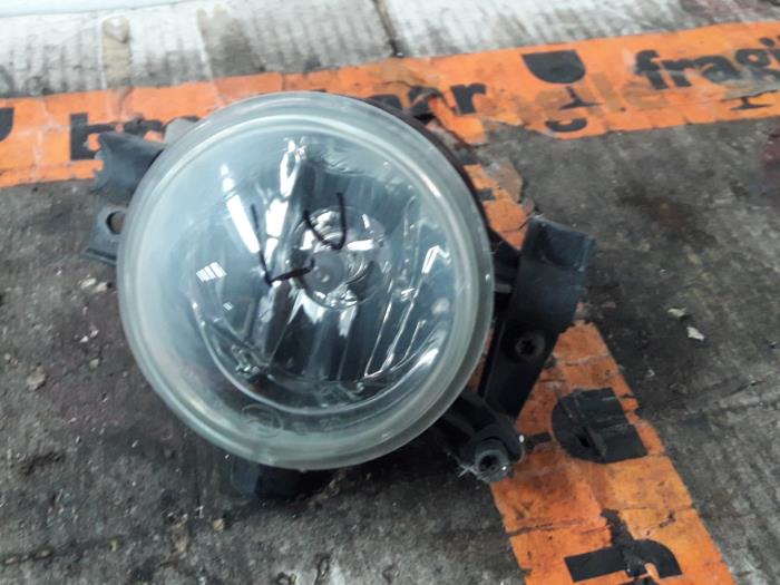 Fog light, front left from a Ford Kuga 2012