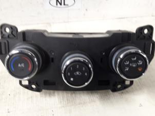 Used Heater control panel Opel Karl Price € 50,00 Margin scheme offered by De Witte Boerderij B.V.