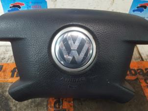 Gebrauchte Airbag links (Lenkrad) Volkswagen Transporter T5 1.9 TDi Preis € 75,00 Margenregelung angeboten von De Witte Boerderij B.V.