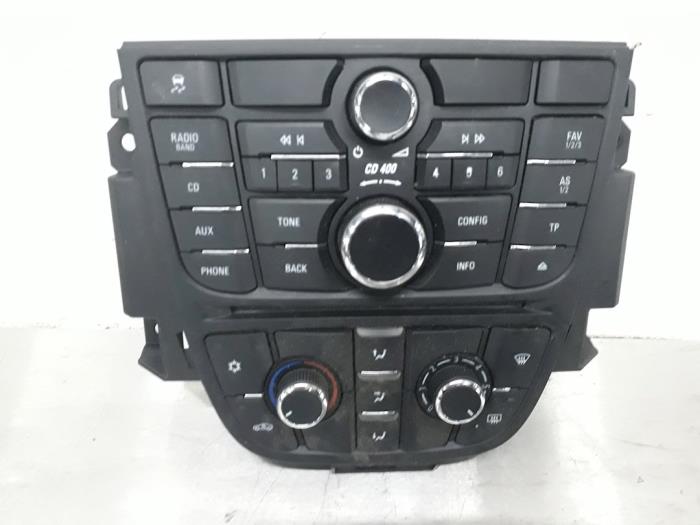 Radio control panel from a Opel Astra 2010