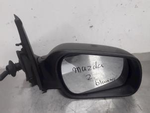 Gebrauchte Außenspiegel rechts Mazda 2 (NB/NC/ND/NE) 1.4 16V Preis € 25,00 Margenregelung angeboten von De Witte Boerderij B.V.