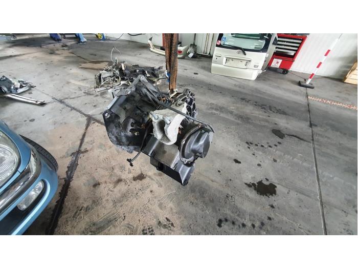 Gebrauchte Getriebe Ford Fiesta Preis € 250,00 Margenregelung angeboten von De Witte Boerderij AutoMotive