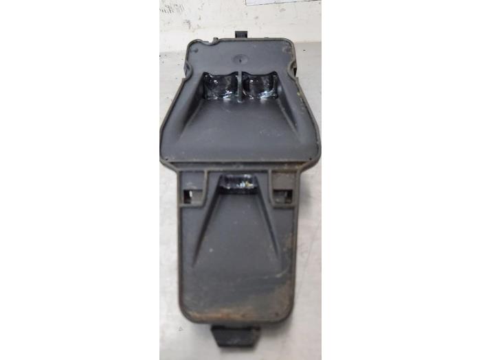 Gebrauchte Bremsassistent Sensor Seat Mii 1.0 12V Preis € 40,00 Margenregelung angeboten von De Witte Boerderij AutoMotive