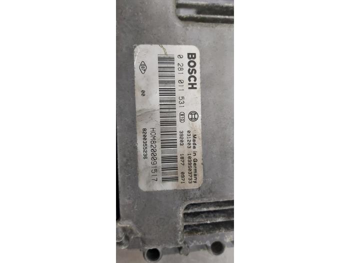 Used Engine management computer Nissan Primastar 2.5 dCi 140 16V Price € 150,00 Margin scheme offered by De Witte Boerderij AutoMotive