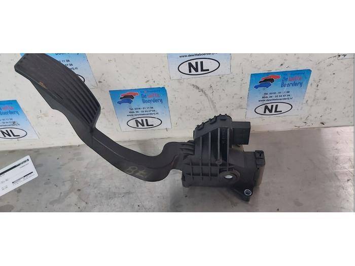 Begagnade Gaspedalsensor Fiat Punto Evo (199) 1.2 Euro 5 Pris € 10,00 Marginaltabell erbjuds av De Witte Boerderij AutoMotive