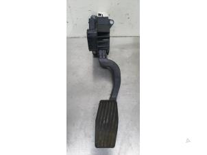 Usados Sensor de posición de acelerador Opel Corsa D 1.3 CDTi 16V ecoFLEX Precio € 10,00 Norma de margen ofrecido por De Witte Boerderij AutoMotive