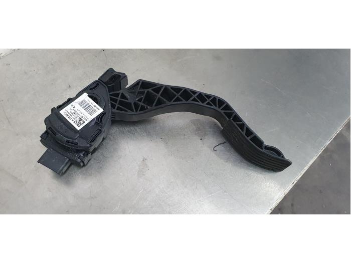 Begagnade Gaspedalsensor Citroen C3 (SC) 1.2 VTi 82 12V Pris € 10,00 Marginaltabell erbjuds av De Witte Boerderij AutoMotive