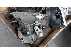 Used Gearbox Opel Corsa Price € 250,00 Margin scheme offered by De Witte Boerderij B.V.