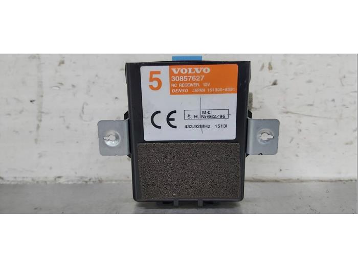 Używane Modul (rózne) Volvo S40 (VS) 2.0 16V Cena na żądanie oferowane przez De Witte Boerderij AutoMotive