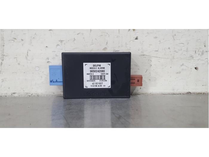 Begagnade Larmmodul Citroen C5 I Break (DE) 2.2 HDi 16V FAP Pris € 20,00 Marginaltabell erbjuds av De Witte Boerderij AutoMotive
