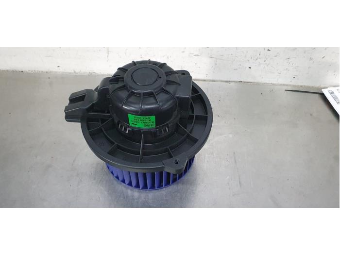 Motor de ventilador de calefactor de un Kia Rio 2013