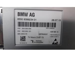 Usados Sintonizador de TV BMW X5 (F15) M Turbo 4.4i V8 32V Precio € 450,00 Norma de margen ofrecido por De Witte Boerderij B.V.