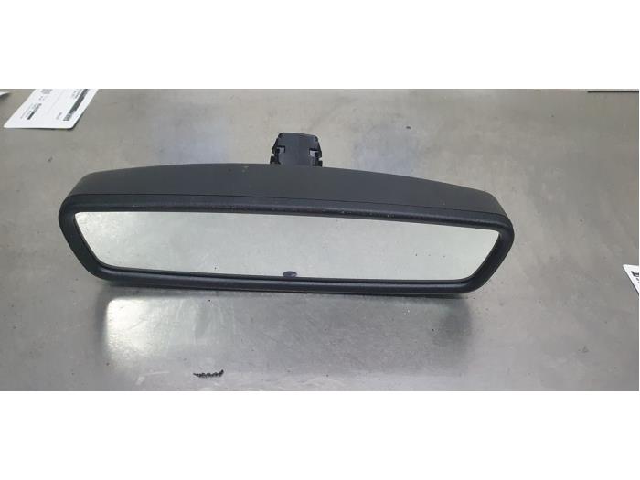 Rear view mirror from a Ford Fiesta 6 (JA8) 1.6 TDCi 16V 95 2011