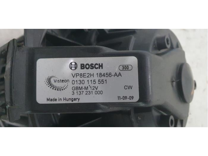 Silnik wentylatora nagrzewnicy z Ford Fiesta 6 (JA8) 1.6 TDCi 16V 95 2011