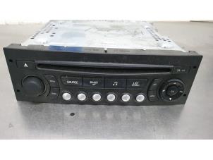 Used Radio CD player Citroen C3 (SC) 1.6 HDi 92 Price € 65,00 Margin scheme offered by De Witte Boerderij B.V.