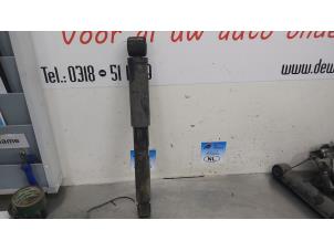 Used Rear gas strut, left Renault Trafic (1FL/2FL/3FL/4FL) 2.0 dCi 16V 170 Price € 30,25 Inclusive VAT offered by De Witte Boerderij B.V.