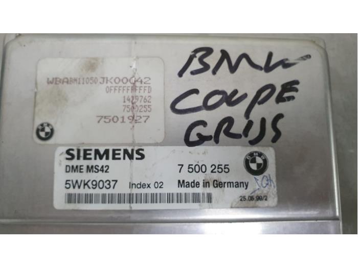 Used Engine management computer BMW 3 serie (E46/2) 320 Ci 24V Price € 75,00 Margin scheme offered by De Witte Boerderij AutoMotive