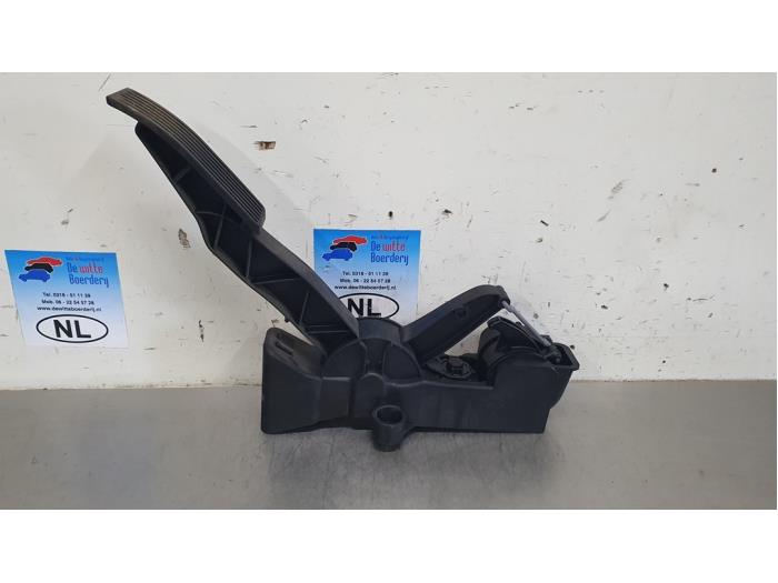 Begagnade Gaspedalsensor Mercedes A (W169) 1.7 A-170 Pris € 10,00 Marginaltabell erbjuds av De Witte Boerderij AutoMotive