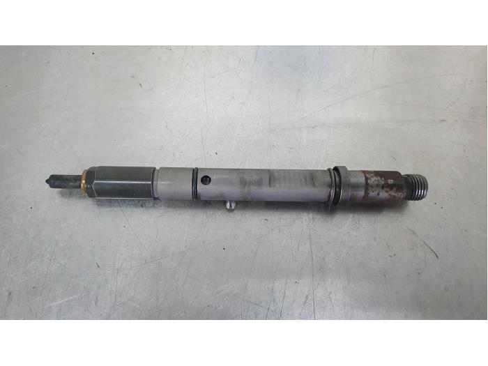 Usagé Injecteurs Audi A6 Avant (C5) 2.5 TDI V6 24V Prix € 70,00 Règlement à la marge proposé par De Witte Boerderij AutoMotive