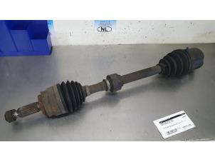 Used Front drive shaft, right Jeep Compass (PK) 2.4 16V 4x4 Price € 75,00 Margin scheme offered by De Witte Boerderij B.V.