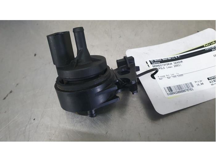 Begagnade Bränsletryckssensor Opel Astra G (F08/48) 1.6 Pris € 15,00 Marginaltabell erbjuds av De Witte Boerderij AutoMotive