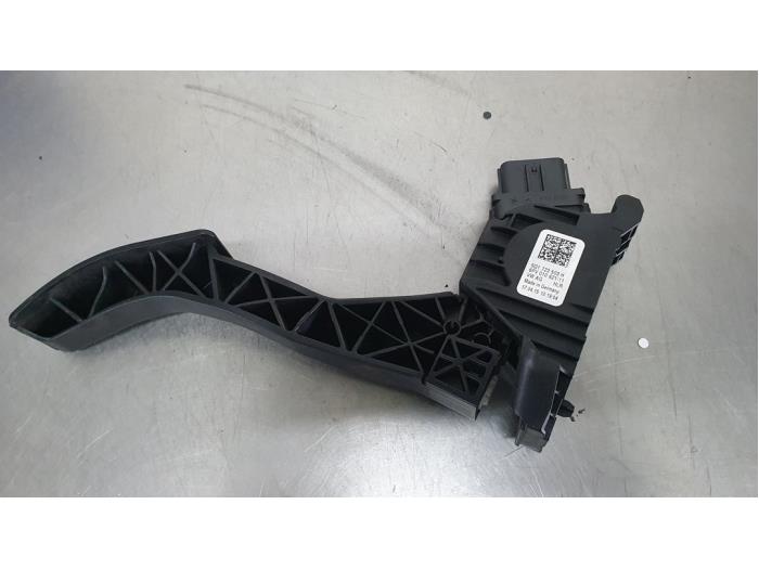 Begagnade Gaspedalsensor Volkswagen Golf VII (AUA) 1.4 TSI 16V Pris € 10,00 Marginaltabell erbjuds av De Witte Boerderij AutoMotive