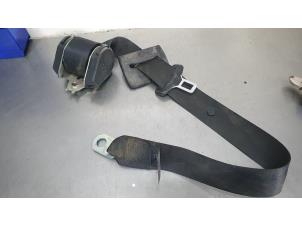 Used Rear seatbelt tensioner, centre Volkswagen Crafter 2.0 BiTDI Price € 35,00 Margin scheme offered by De Witte Boerderij B.V.