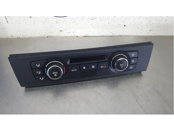 Używane Panel climatronic BMW 3 serie (E92) 335i 24V Cena € 75,00 Procedura marży oferowane przez De Witte Boerderij AutoMotive