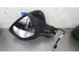 Used Wing mirror, left Renault Clio IV (5R) 0.9 Energy TCE 90 12V Price € 65,00 Margin scheme offered by De Witte Boerderij B.V.
