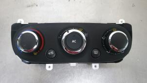 Used Heater control panel Renault Clio IV (5R) 0.9 Energy TCE 90 12V Price € 50,00 Margin scheme offered by De Witte Boerderij B.V.